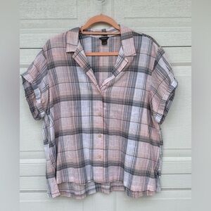 NWOT-Eddie Bauer Women's Plaid Shirt - Pink, Gray, White, button up 
Casual
